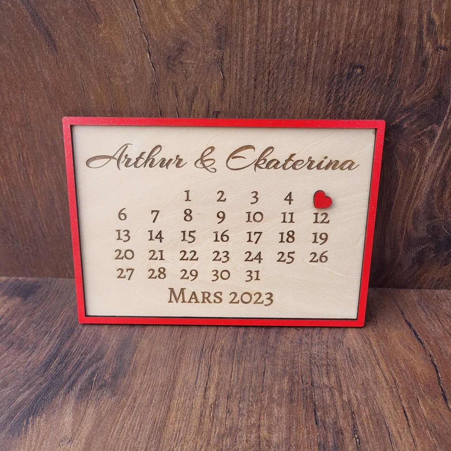 📅 Cadre Calendrier à Personnaliser – Date et Prénoms Gravés